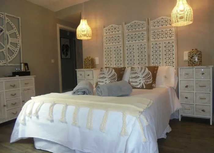Konukevi Tak Boutique Old Town Marbella
