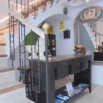 Tak Boutique Old Town ماربيا