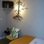 Tak Boutique Old Town *