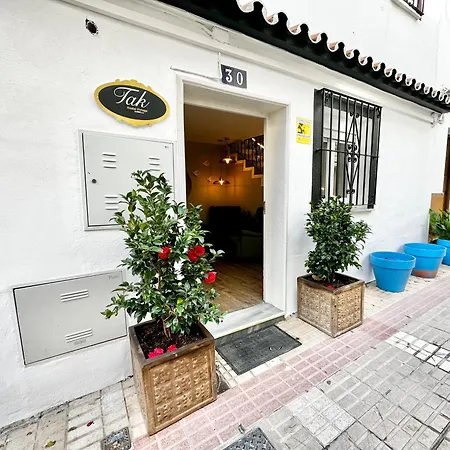 Tak Boutique Old Town Guest house