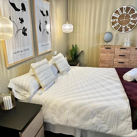 Tak Boutique Old Town Гостевой дом