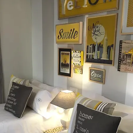 Πανσιόν Tak Boutique Old Town *